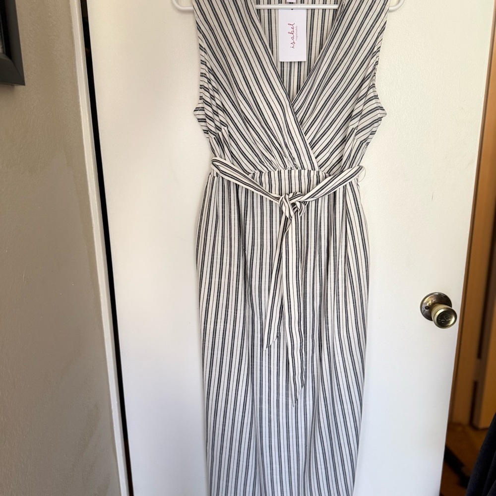 Maternity Ingrid & Isabel Black and White Sheath Midi Dress